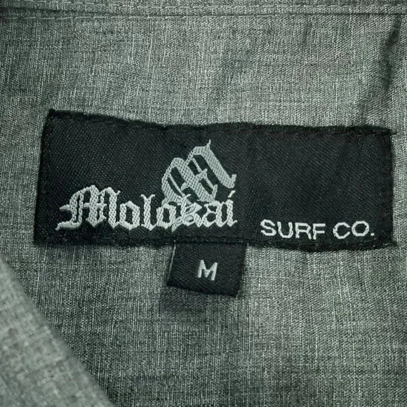 Molokai Surf Co. Medium Charcoal Gray Button Down Pocket Logo Tag Short Sleeve - Picture 1 of 9